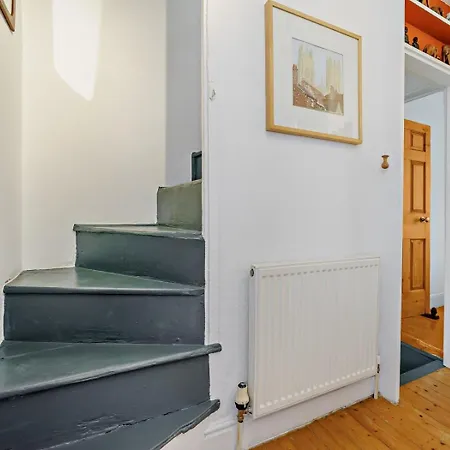 2 Bed In Oc-51740